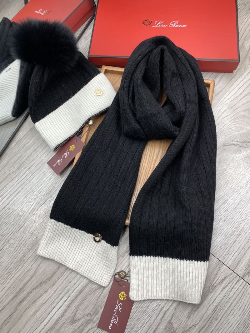 Love Piana Caps Scarfs